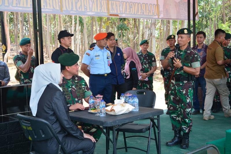 Pangdivif 2 Kostrad Resmikan Lapangan Tembak Pistol 