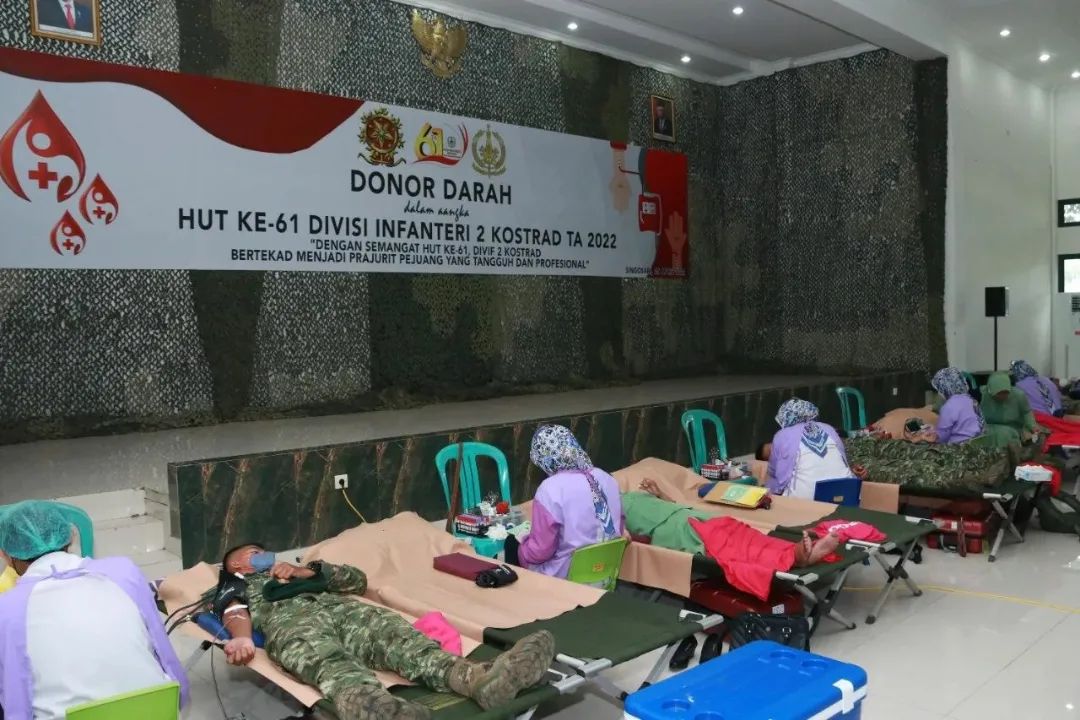 Prajurit Dan Persit Divif 2 Kostrad Sambut Hut Ke 61 Divif 2 Kostrad Dengan Donor Darah Kostrad 2041