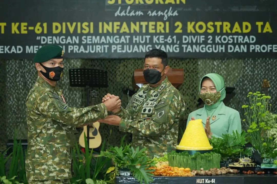 Pangdivif 2 Pimpin Syukuran Hut Ke 61 Divif 2 Kostrad Kostrad