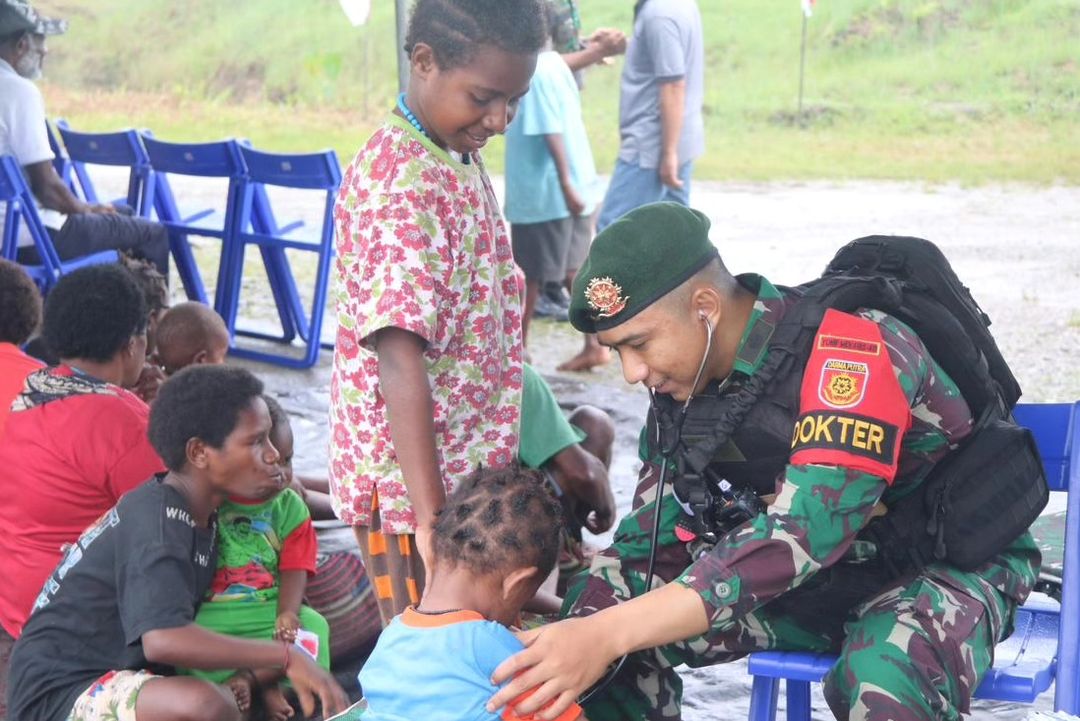 Tingkatkan Taraf Kesehatan Satgas Pamtas Ri Png Mobile Yonif Mr 411 Kostrad Berikan Layanan 8869