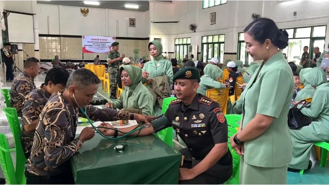 Prajurit Menarmed 1 Kostrad Rayakan Hut Ke 60 Kostrad